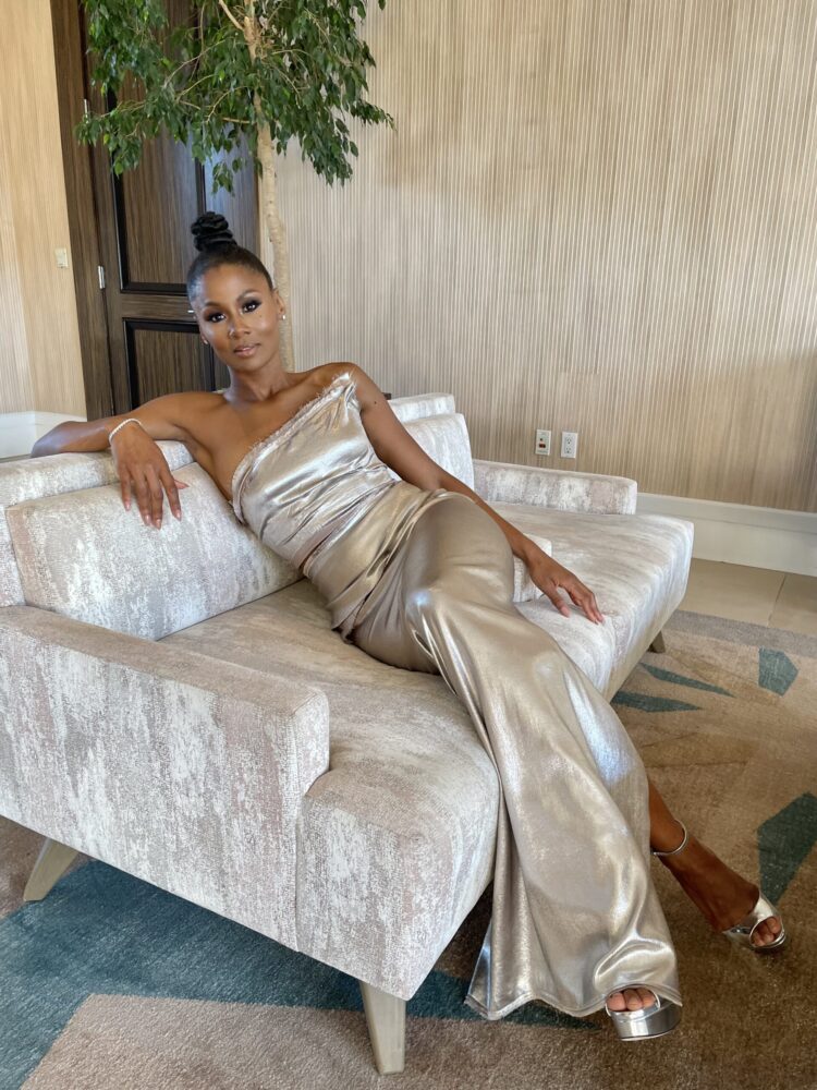 kira hamilton feet 4 scaled