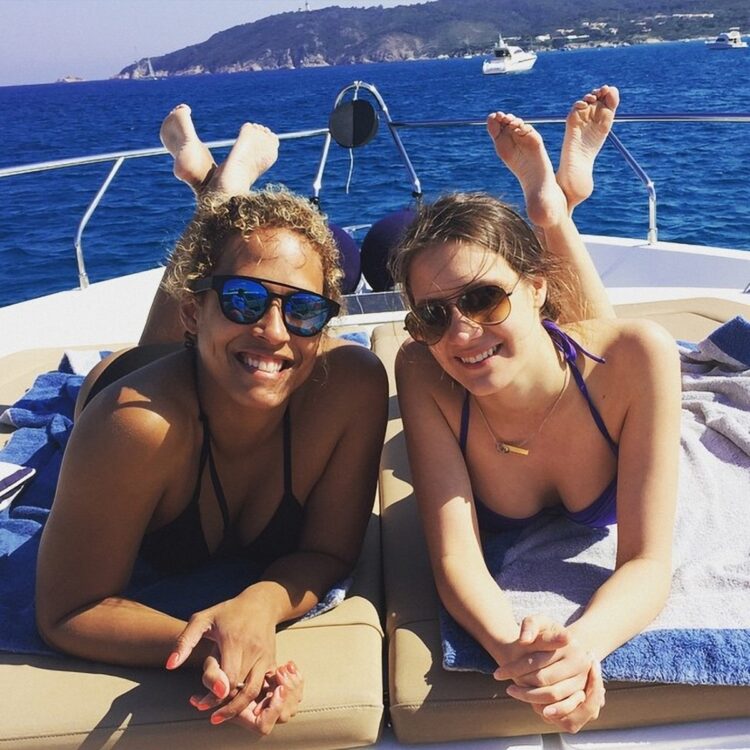 kira plastinina feet 4