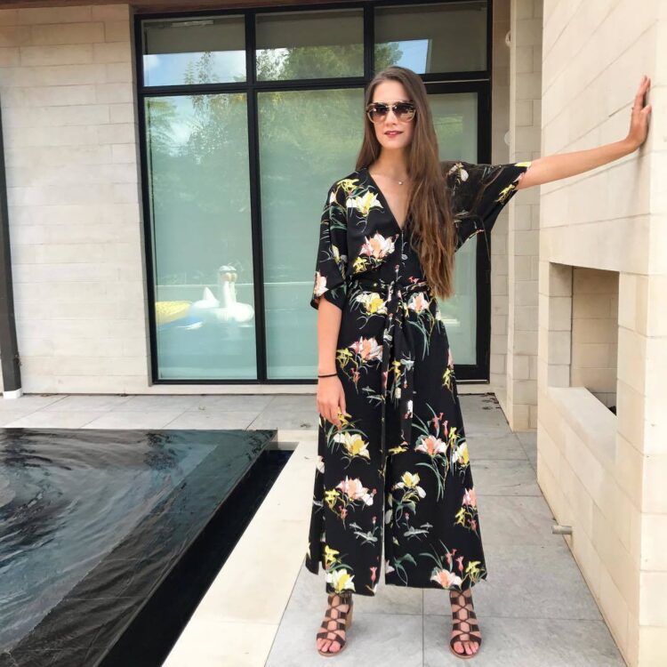 kira plastinina feet 6