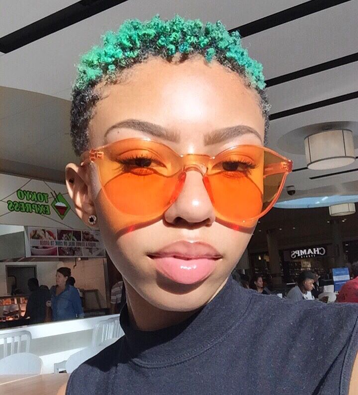 kirbi bourage feet 4