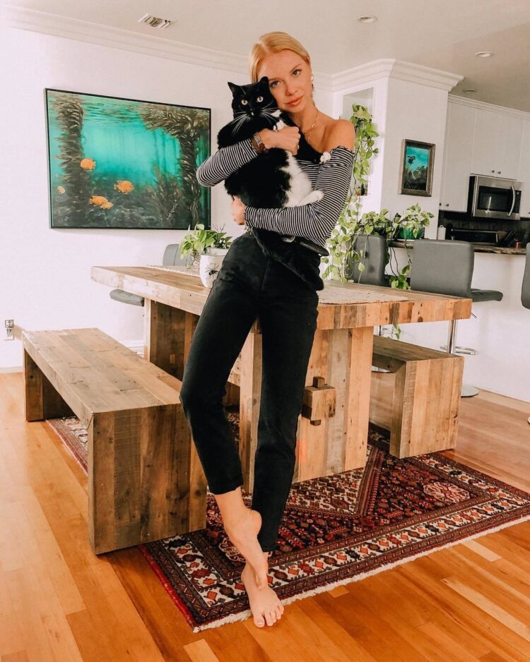 kirby johnson feet 2