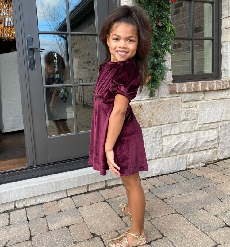 kirsten corley feet 6