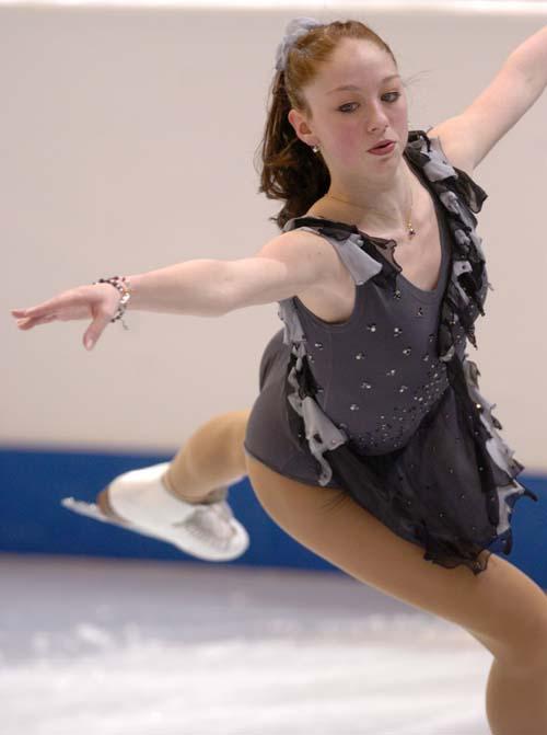 kirsten olson feet 1