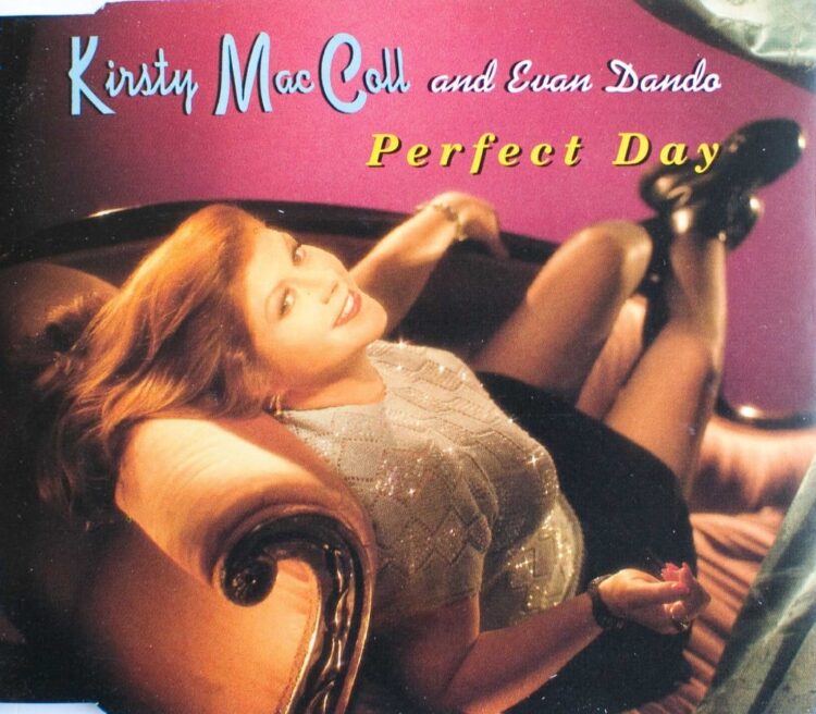 kirsty maccoll feet 3