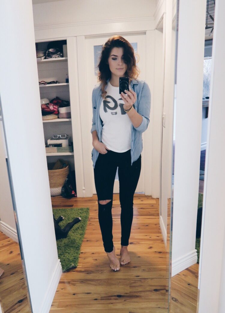 kittyplays feet