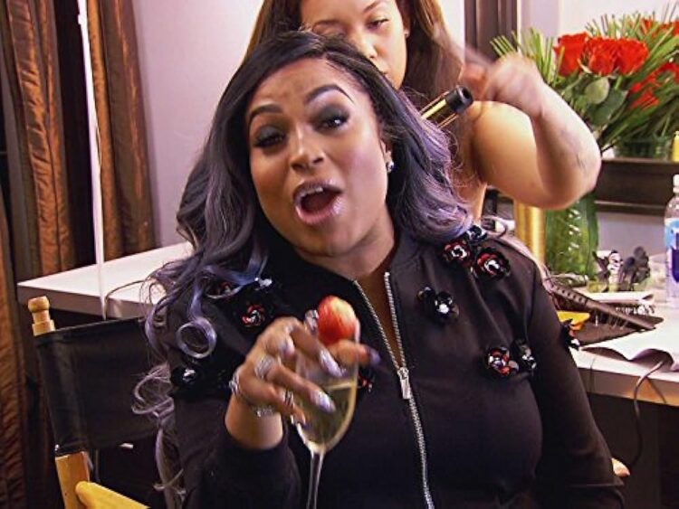 kiyanna bygrave feet 5