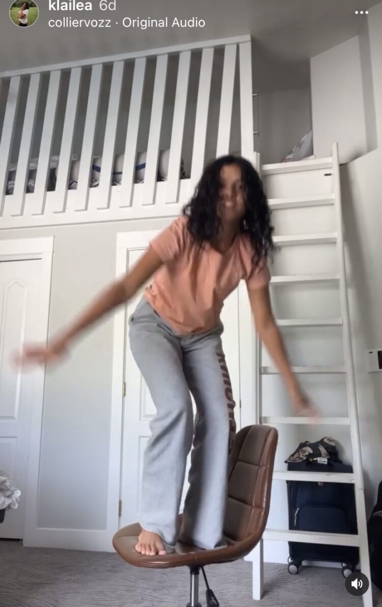 klailea bennett feet 1