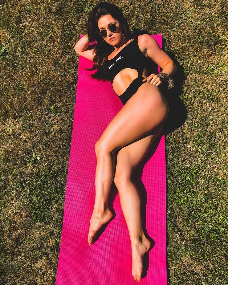 klaudia antos feet 2