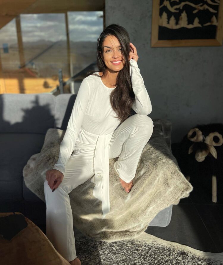 klaudia el dursi feet 3