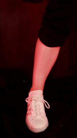 kleiner pixel feet 1