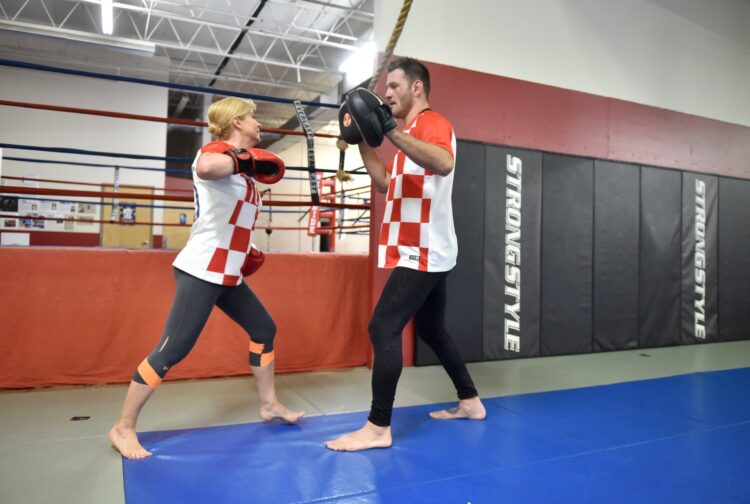 kolinda grabar kitarovic feet 6