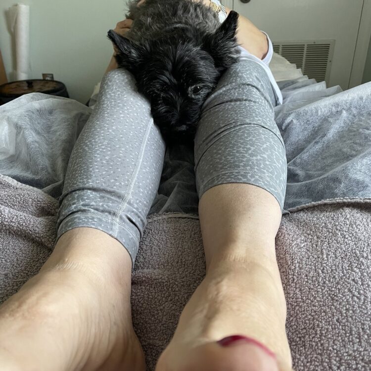 kompletely krista feet 4