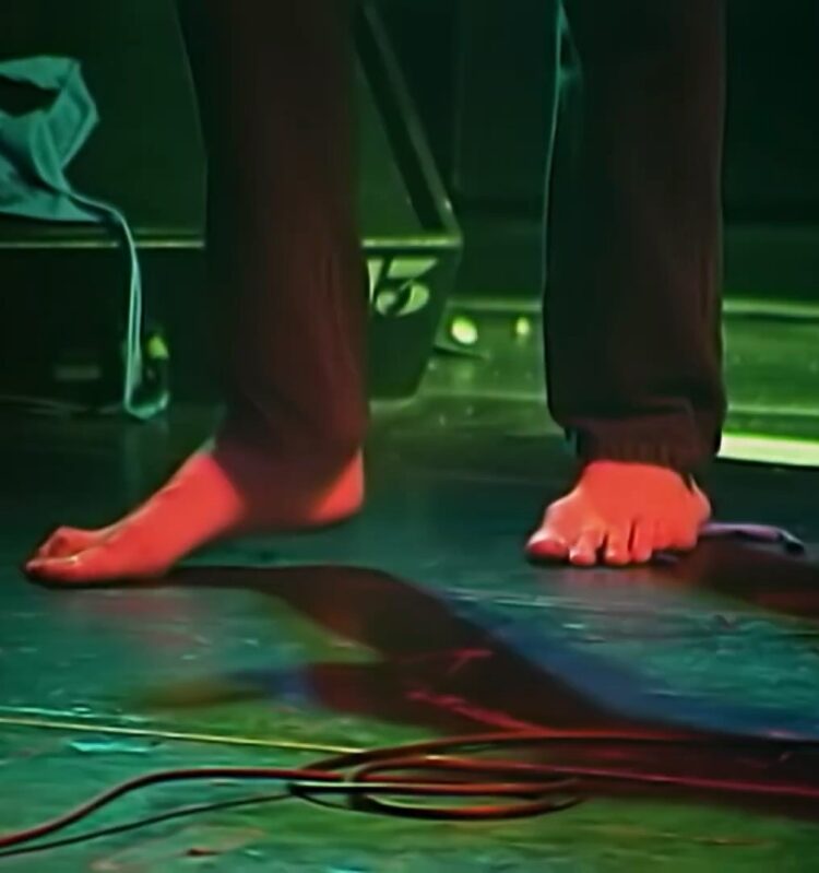 krism feet 3