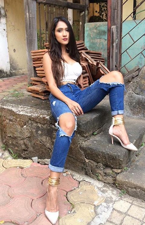 krissann barretto feet 6