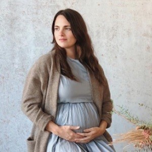 kristen caissie feet 5