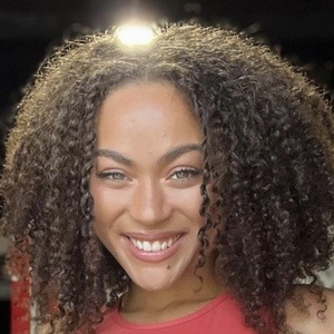 kristen calfee feet 6