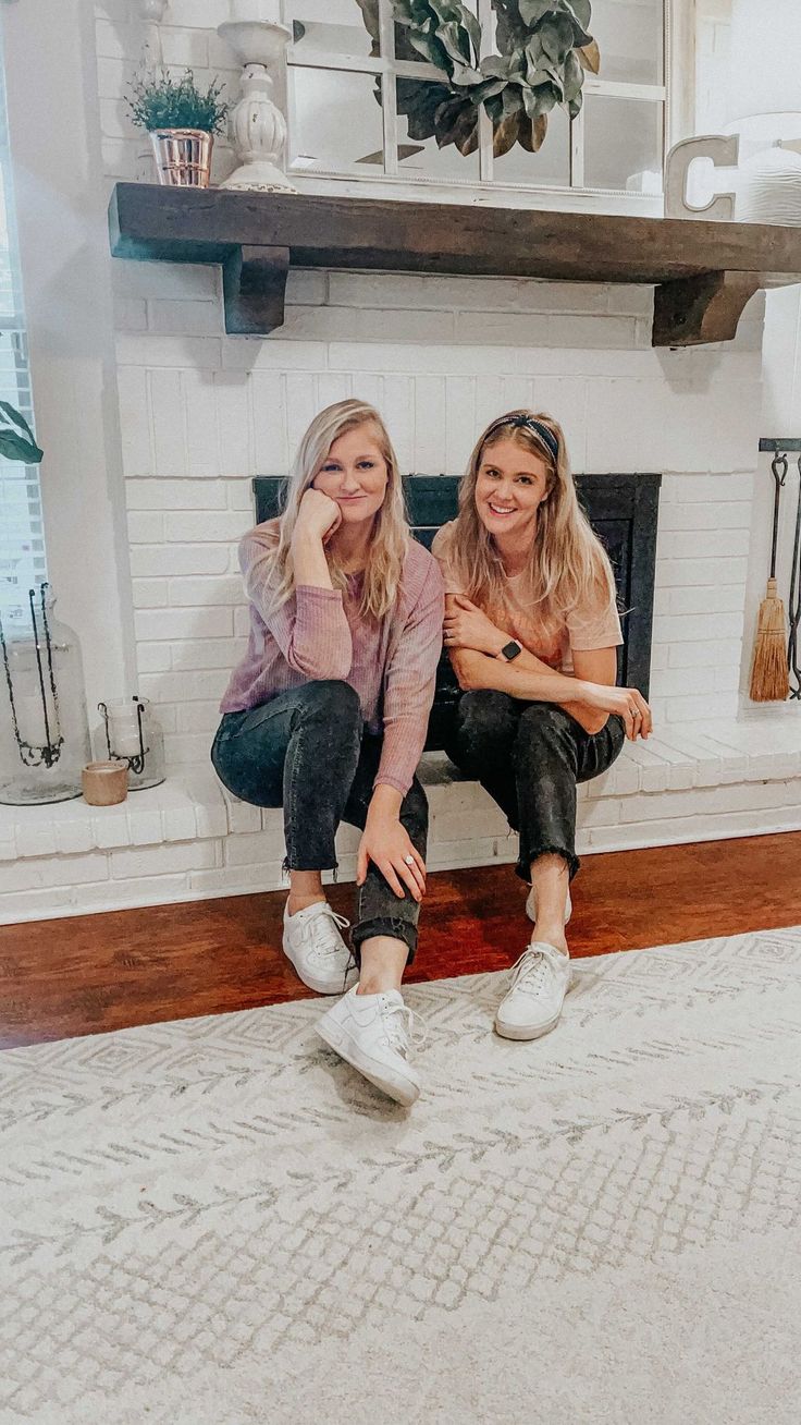 kristen clark feet 2