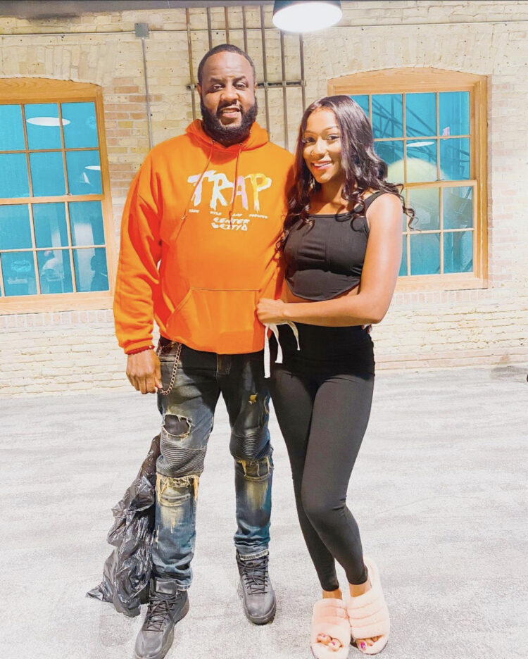 kristen clark feet 3