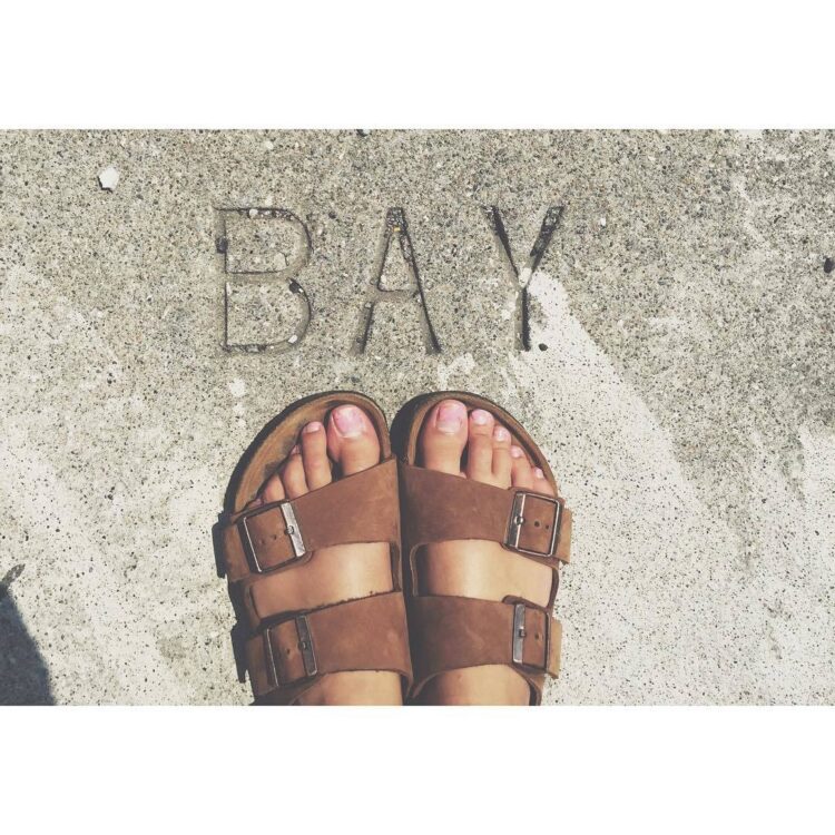 kristen mcatee feet 4