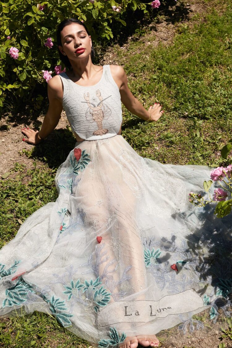 kristen noel crawley feet 6 scaled