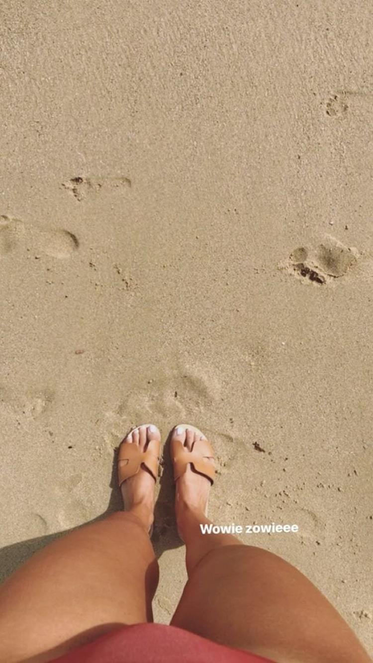 kristin johns feet 1