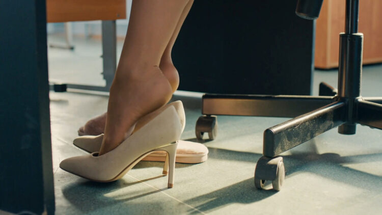 kristina asmus feet 4