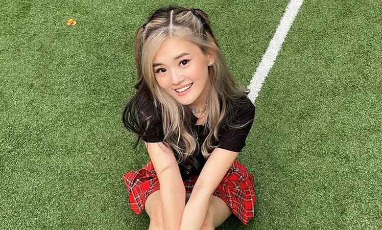 kristina kika kim feet 6