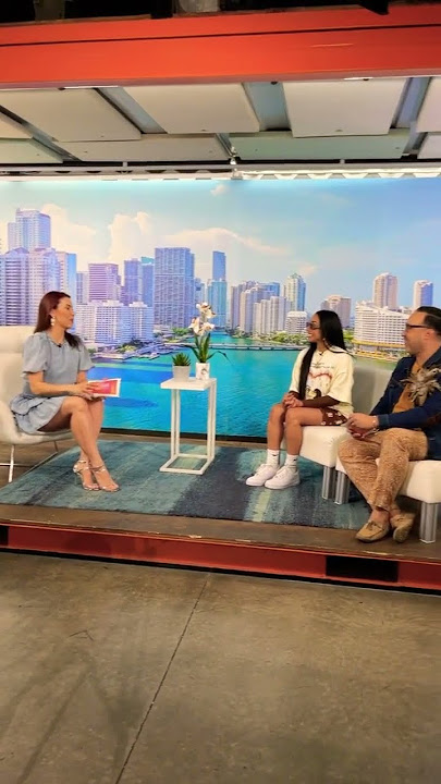 krystall poppin feet 6