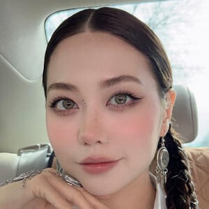 kurmangaliyeva aida feet 5