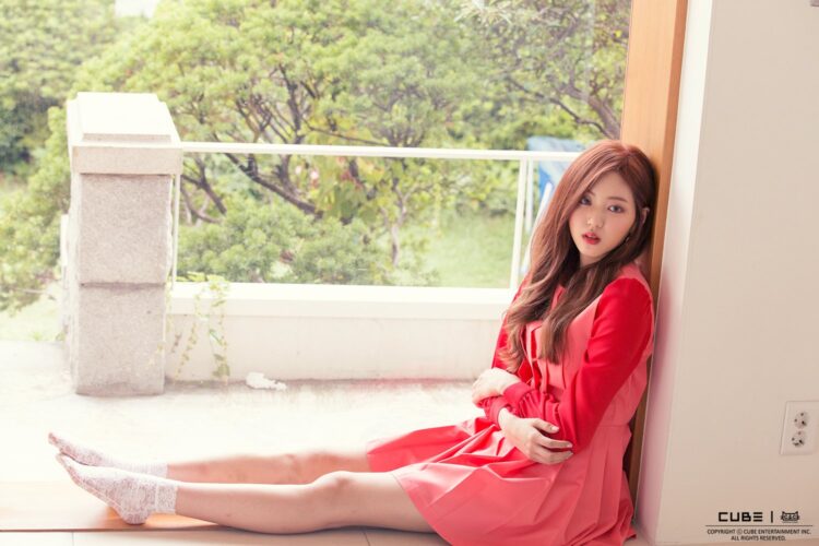 kwon eunbin feet 3