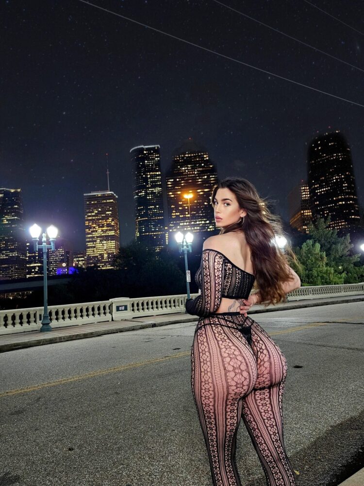 kyky2202 feet 4 scaled