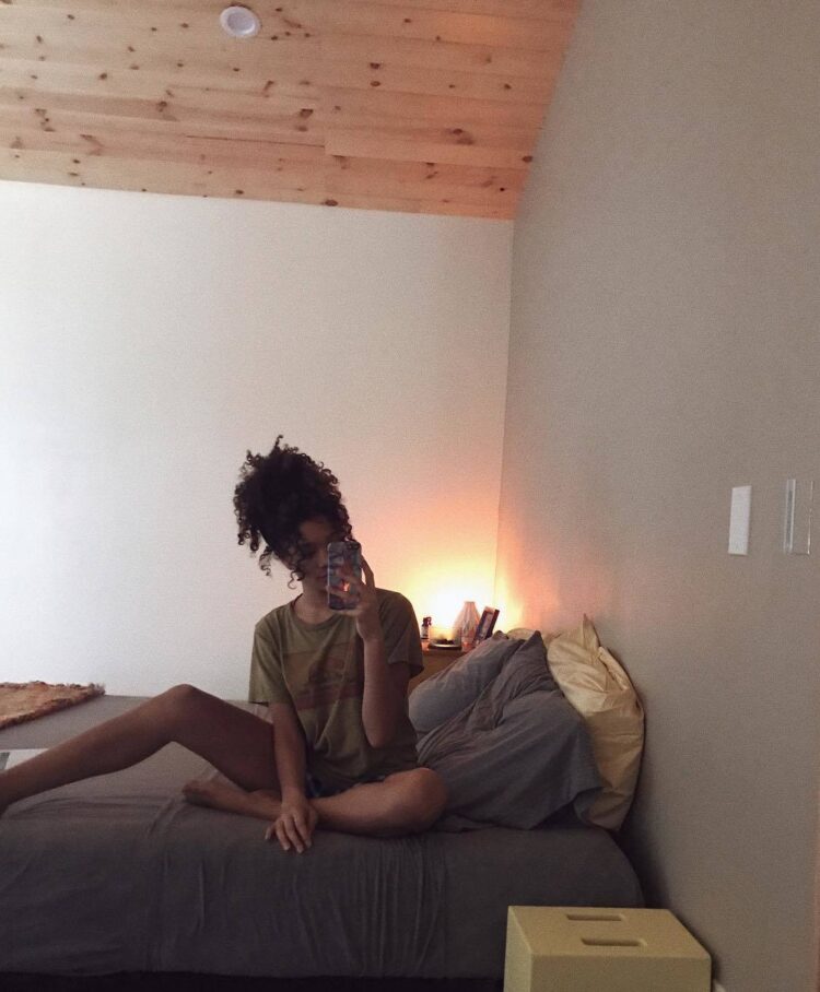 kylee russell feet 3