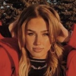 kyli olthafer feet 5