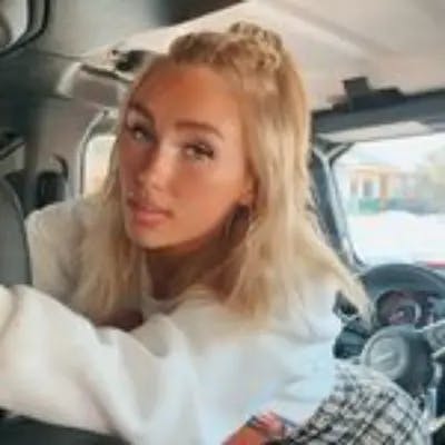 kyli olthafer feet 6