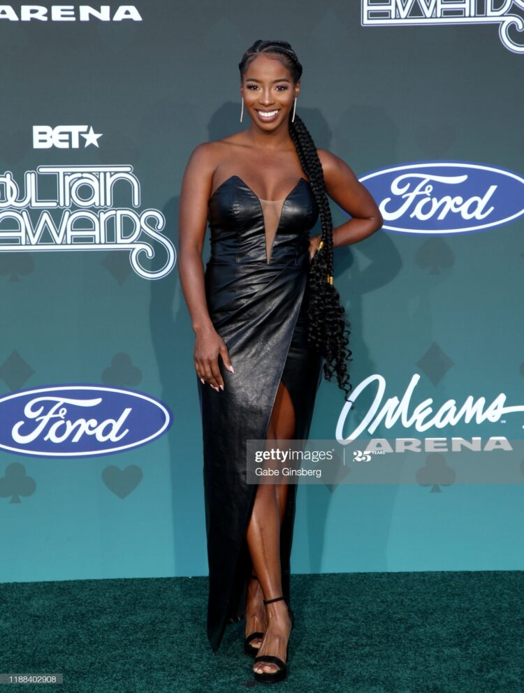 kylie crockett feet 1