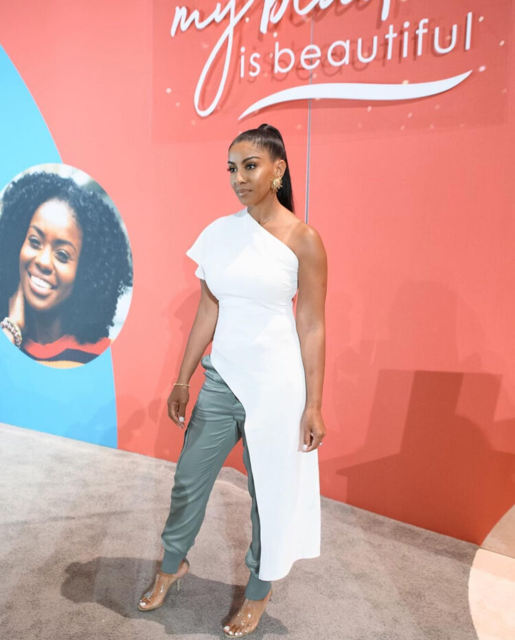 kyra robinson feet 5