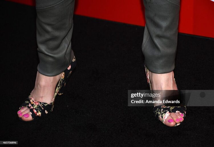 kyra zagorsky feet 2