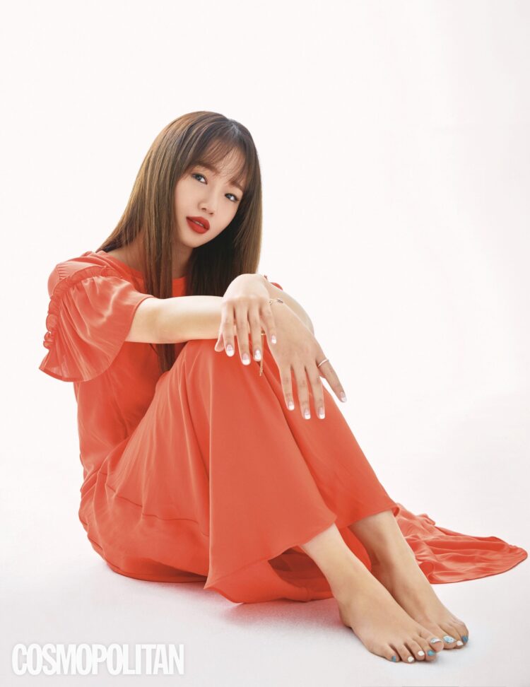 l sujeong feet 3 scaled