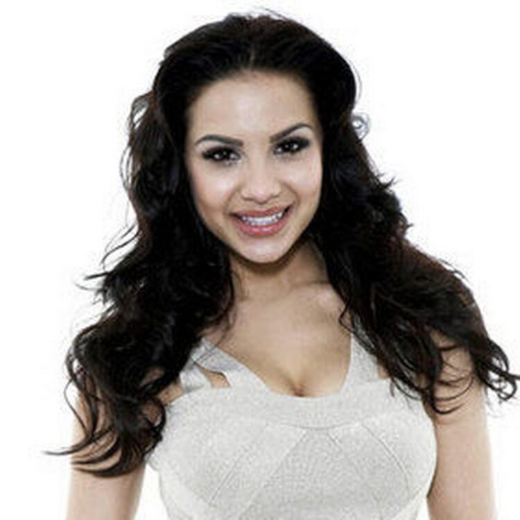 lacey banghard feet 4