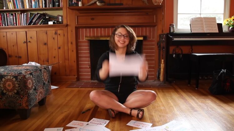 laci green feet 2