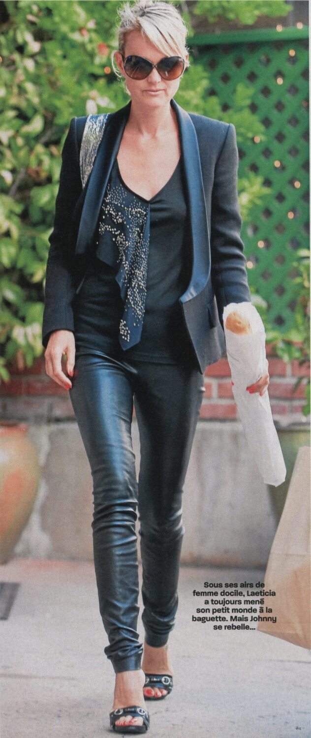 laeticia hallyday feet 2 scaled