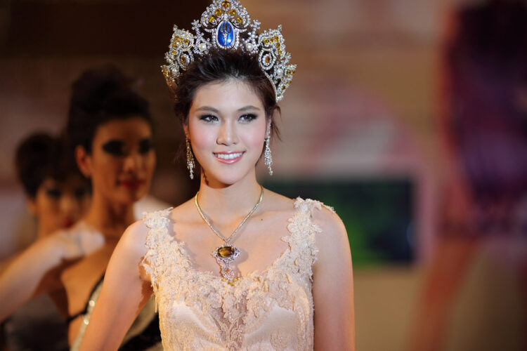 lalana kongtoranin feet 1