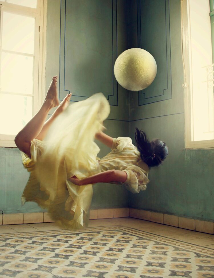 lara zankoul feet 2 scaled