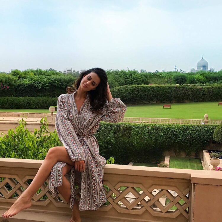 larissa bonesi feet 1