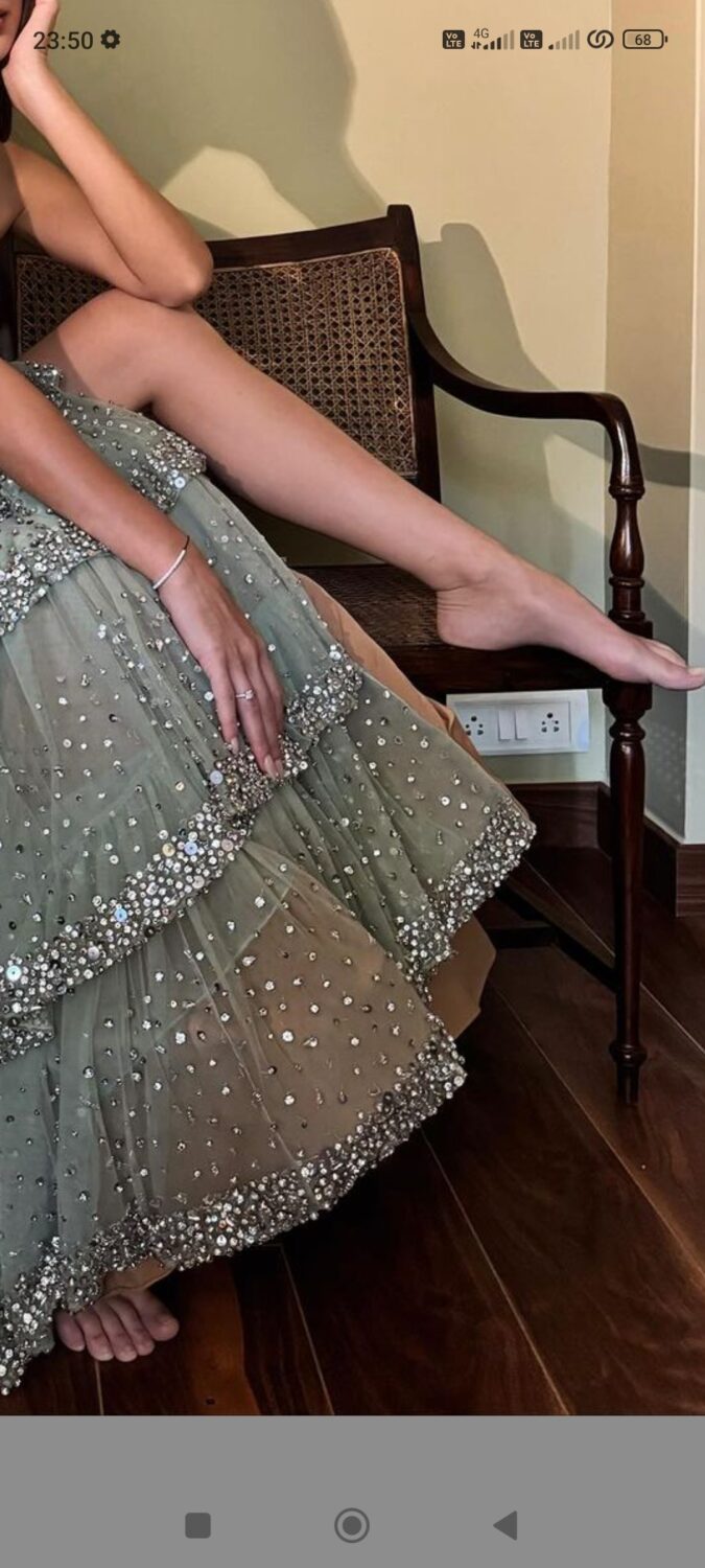 larissa bonesi feet 5