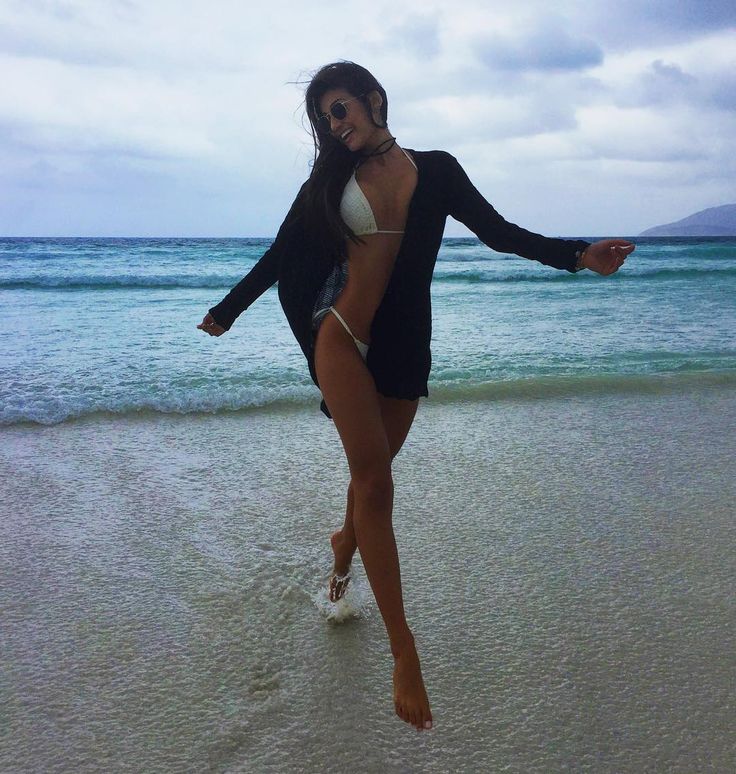 larissa chehuen feet 1