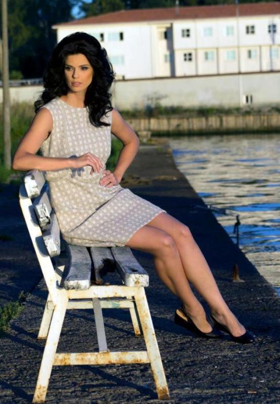 larissa gacemer feet 5