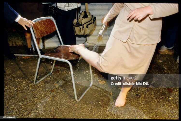 larissa kimberlly feet 6