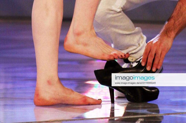 larissa marolt feet 1