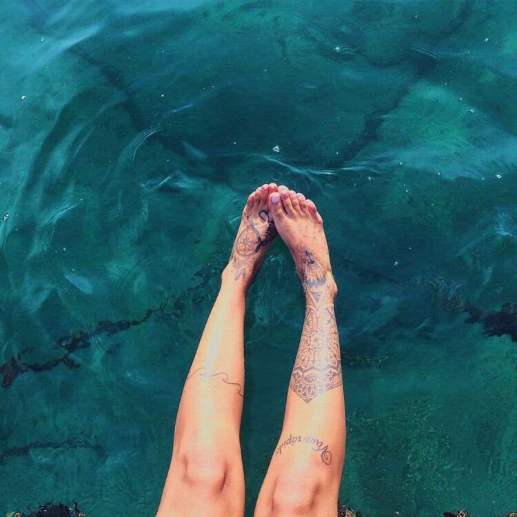 larissa mattes feet 5